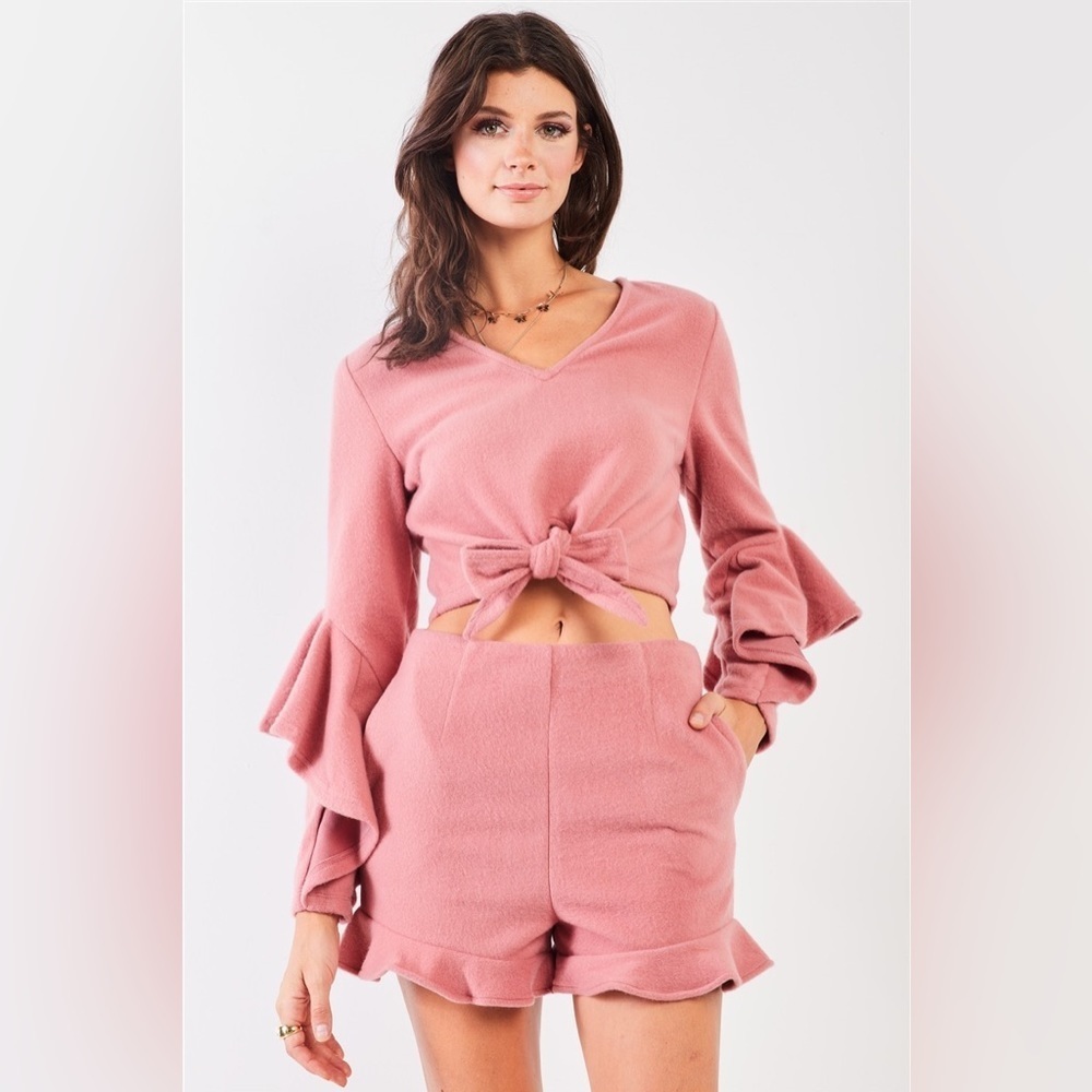Blush Fuzzy Long Ruffle Sleeve Crop Top & High-Waist Shorts Two Piece Set M